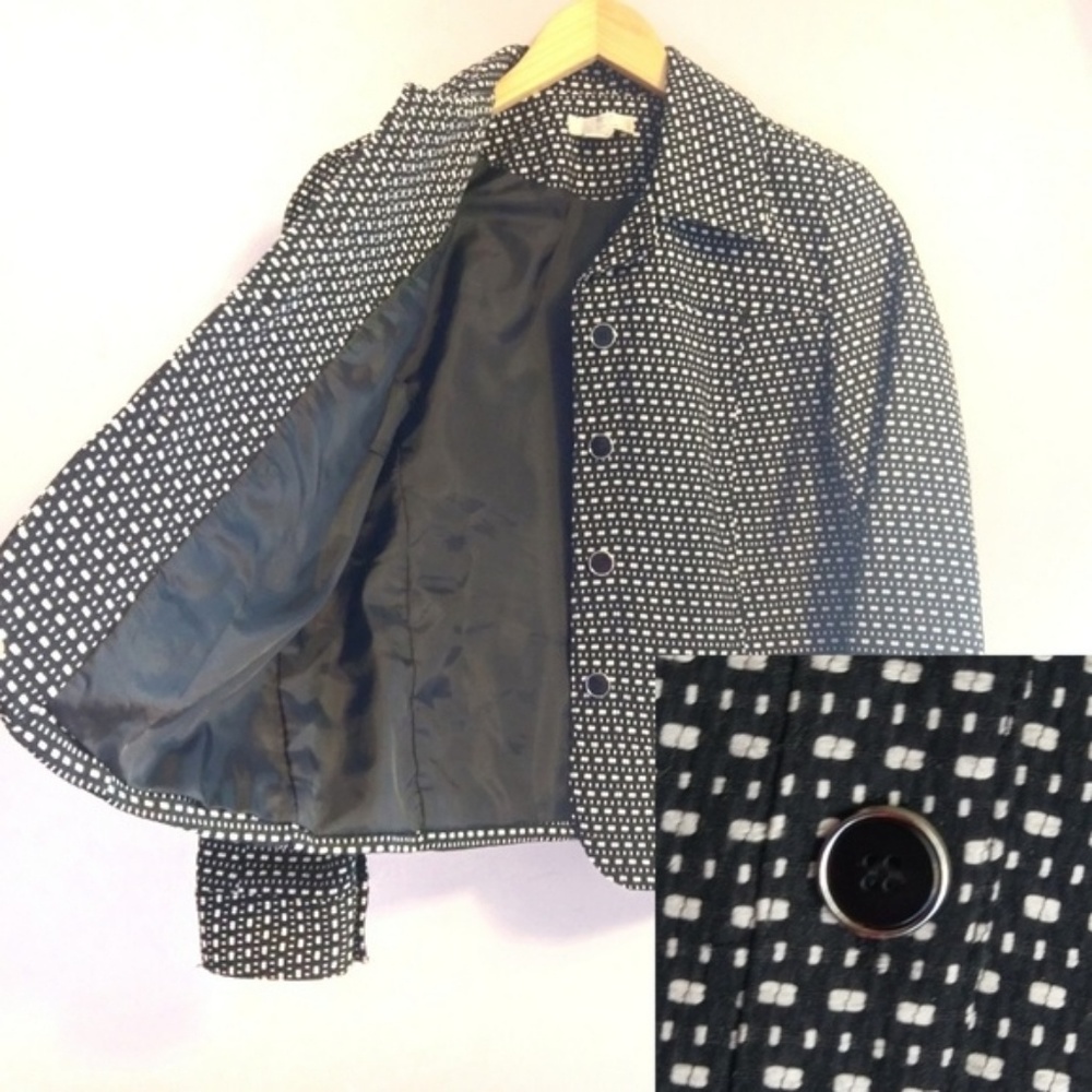 Button Down Fitted Blazer Euc - image 4